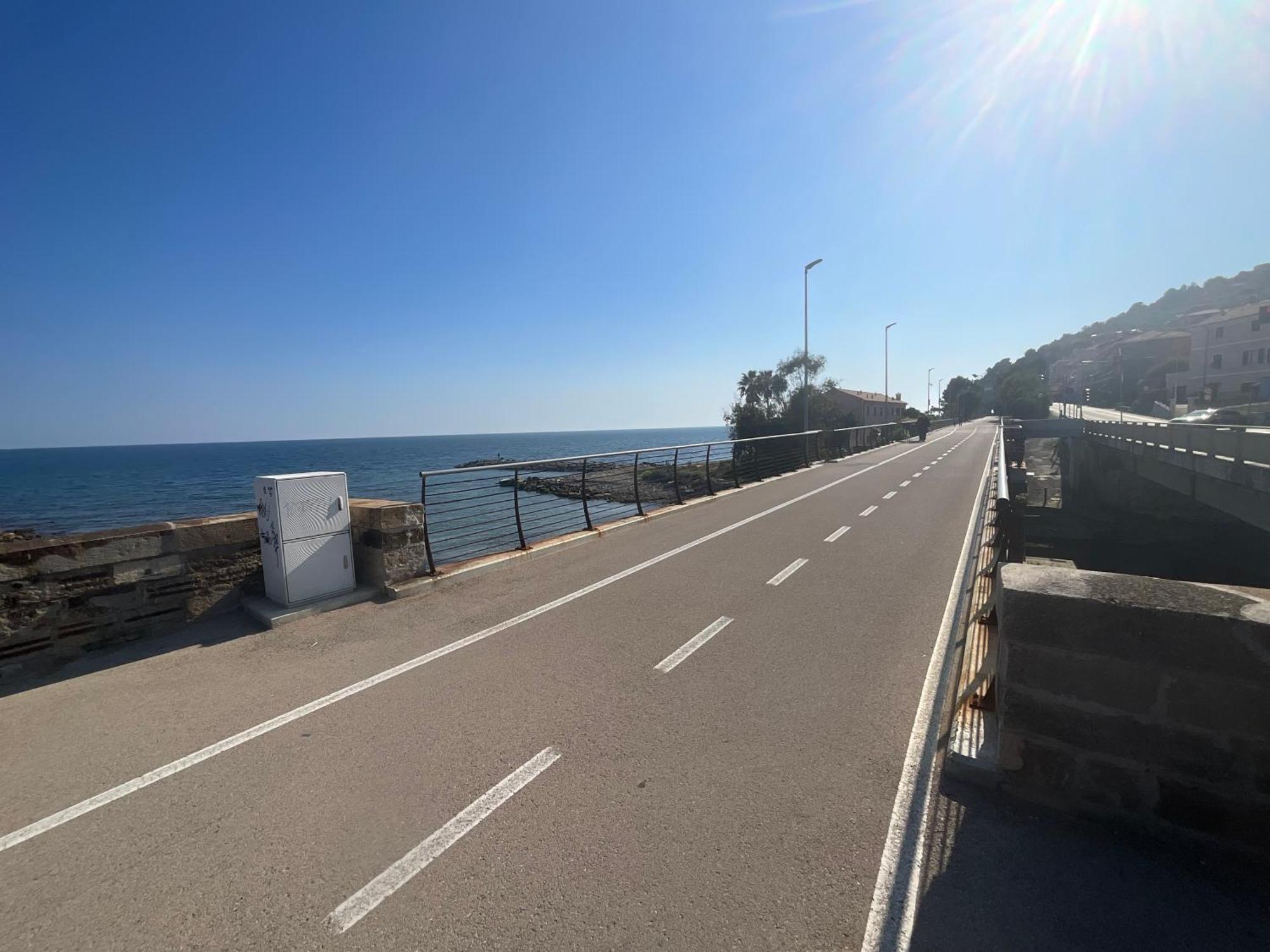Studio Mer Piscine Cala Di Sole Imperia Italie Mono Locale Une Seule Piece ภายนอก รูปภาพ