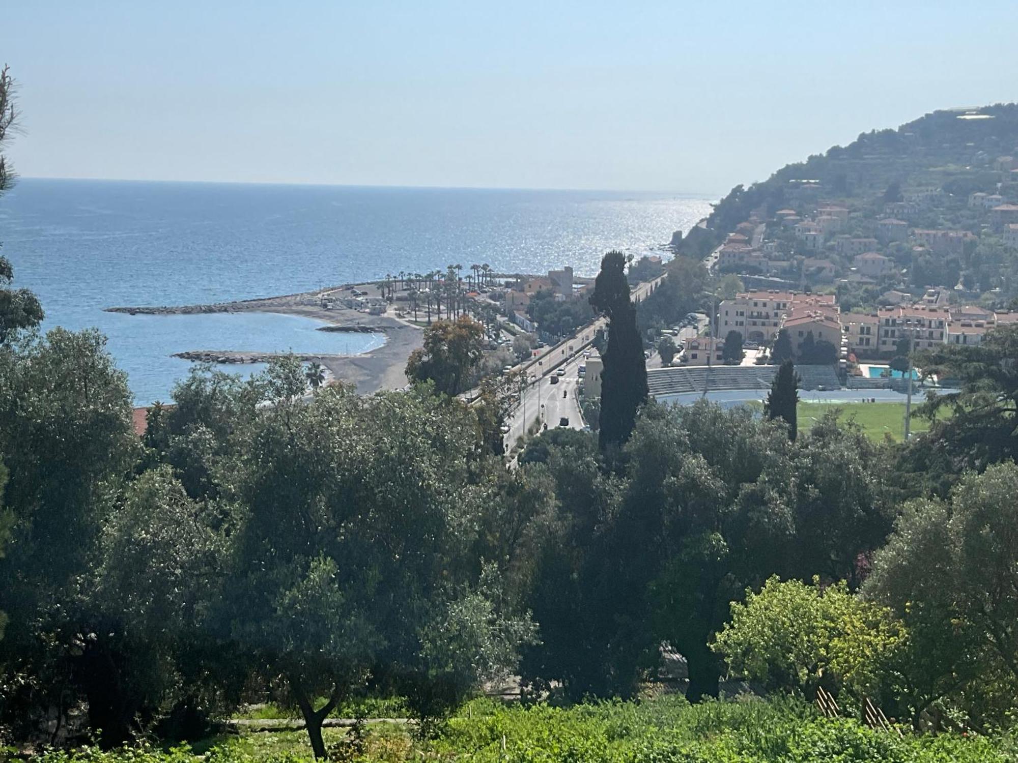 Studio Mer Piscine Cala Di Sole Imperia Italie Mono Locale Une Seule Piece ภายนอก รูปภาพ